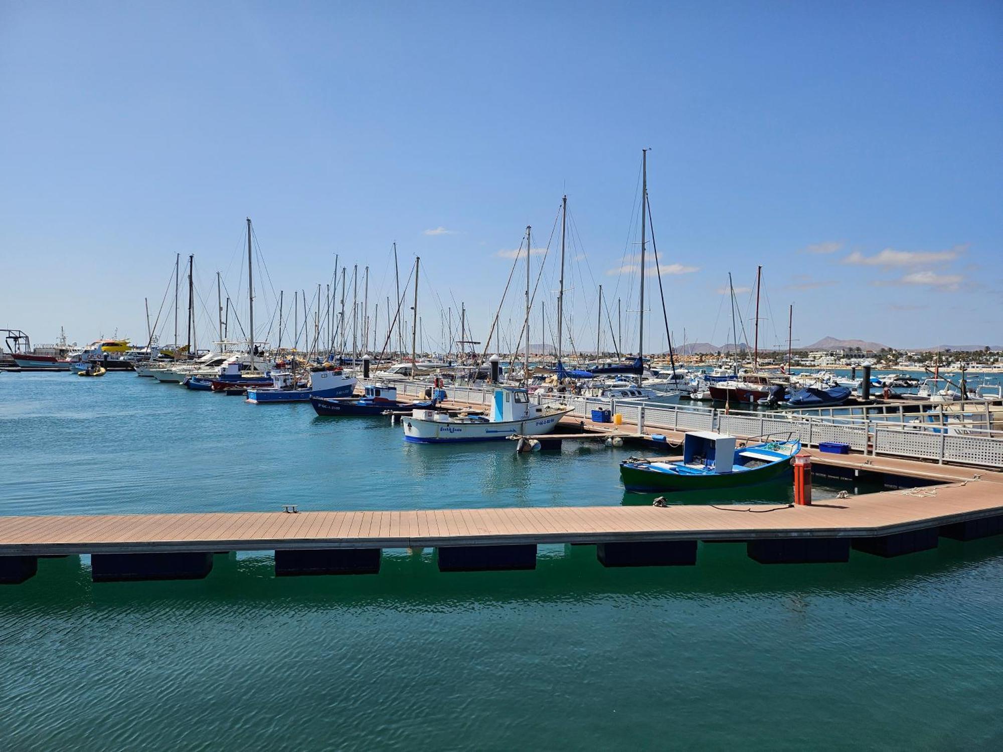 Corralejo Coliving By Amazzzing Travel Hostel Buitenkant foto