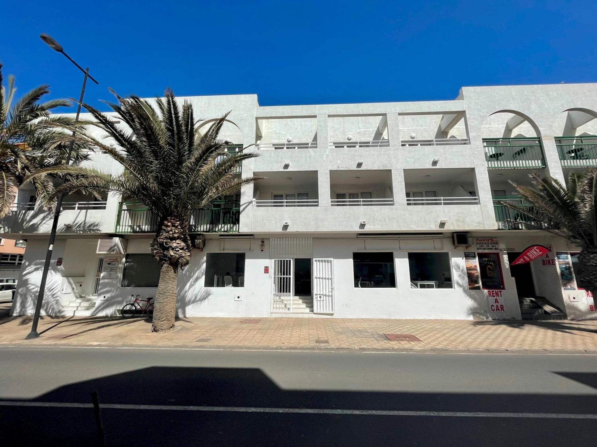 Corralejo Coliving By Amazzzing Travel Hostel Buitenkant foto
